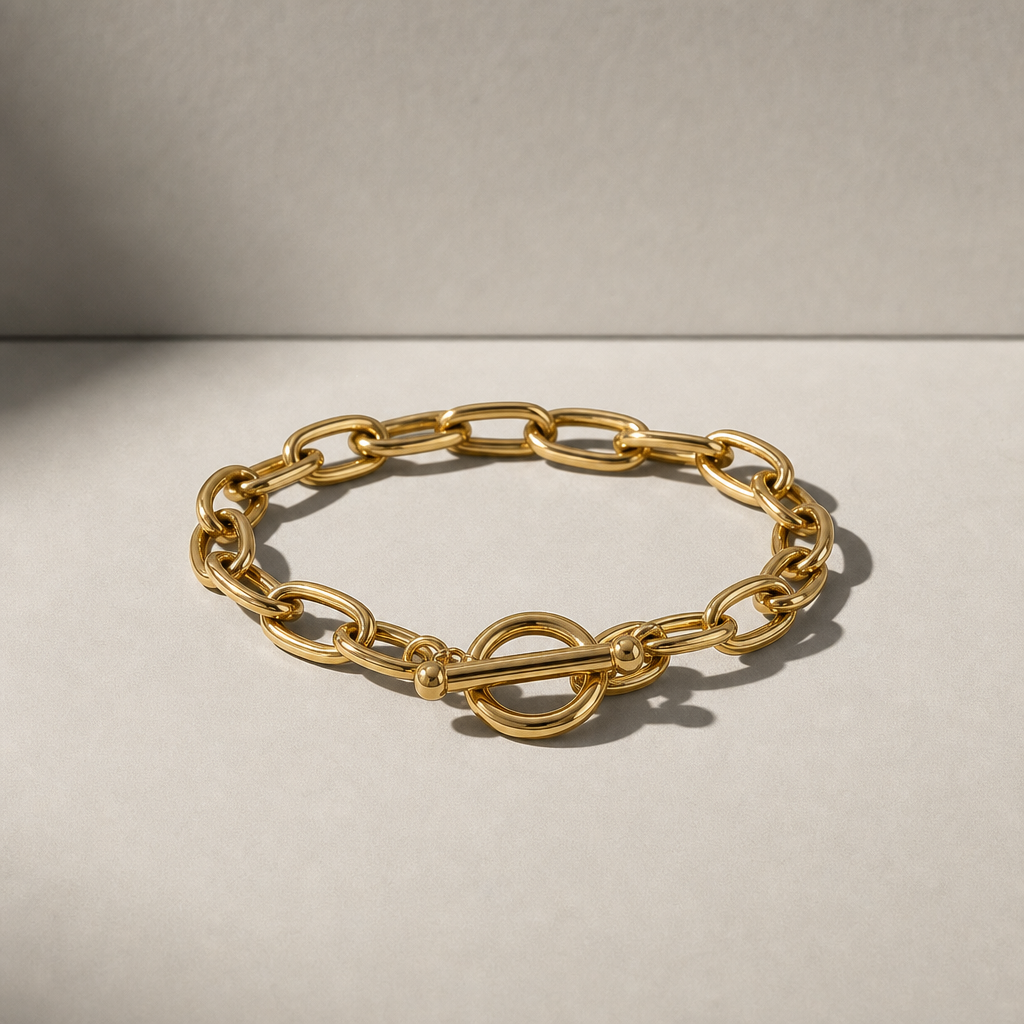 ANCHOR in Gold, studio
